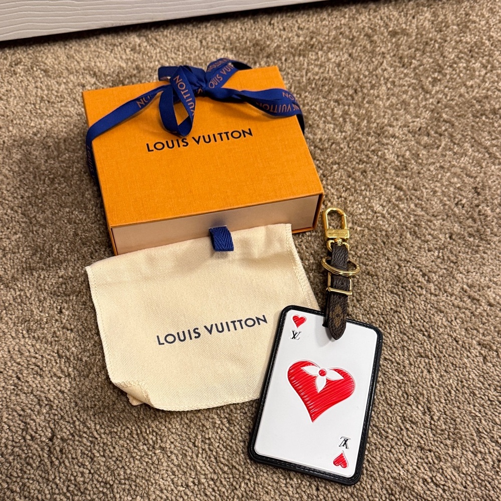 Louis Vuitton Heart Card Charm with Black Trim
